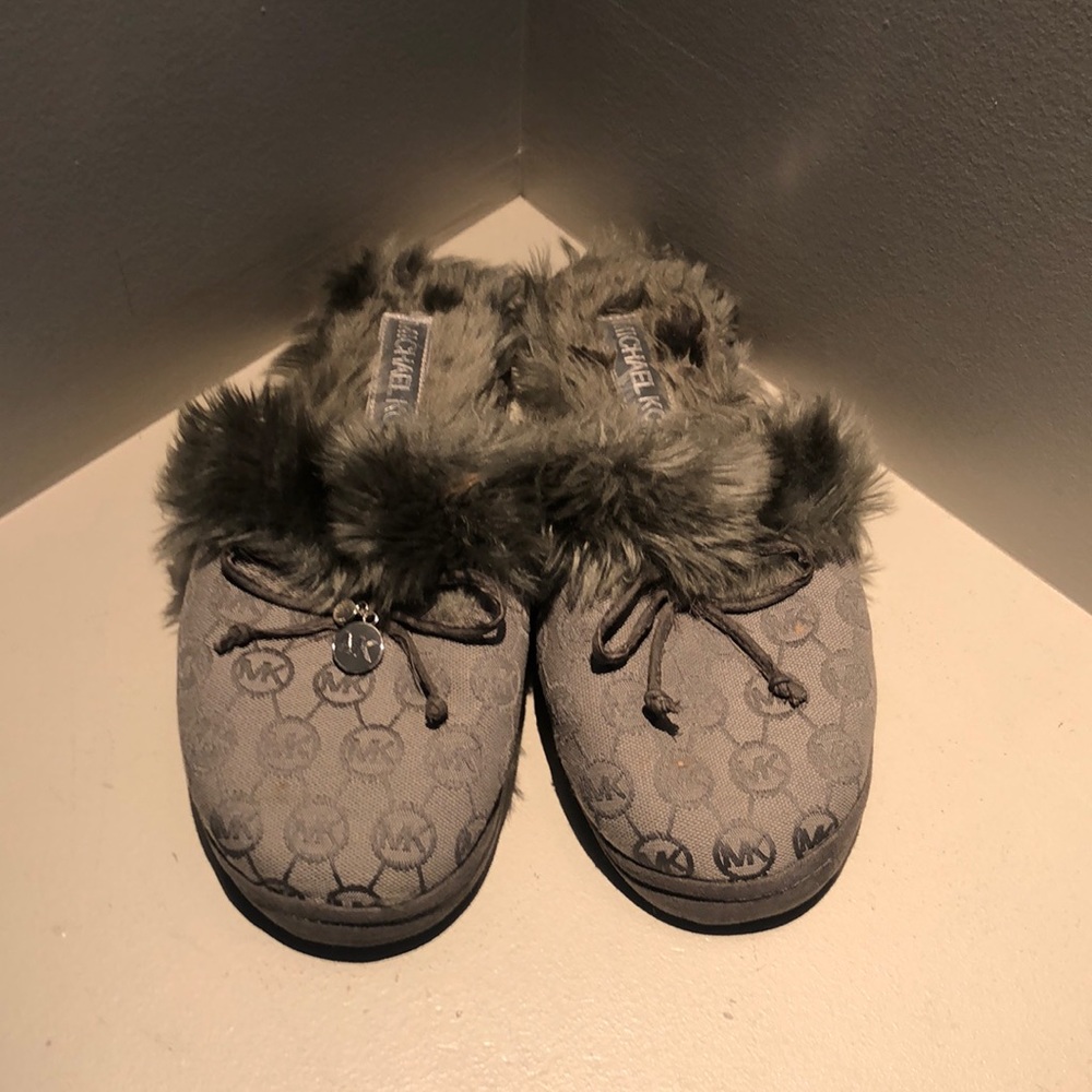 Micheal Kors  Grey fluffy slippers